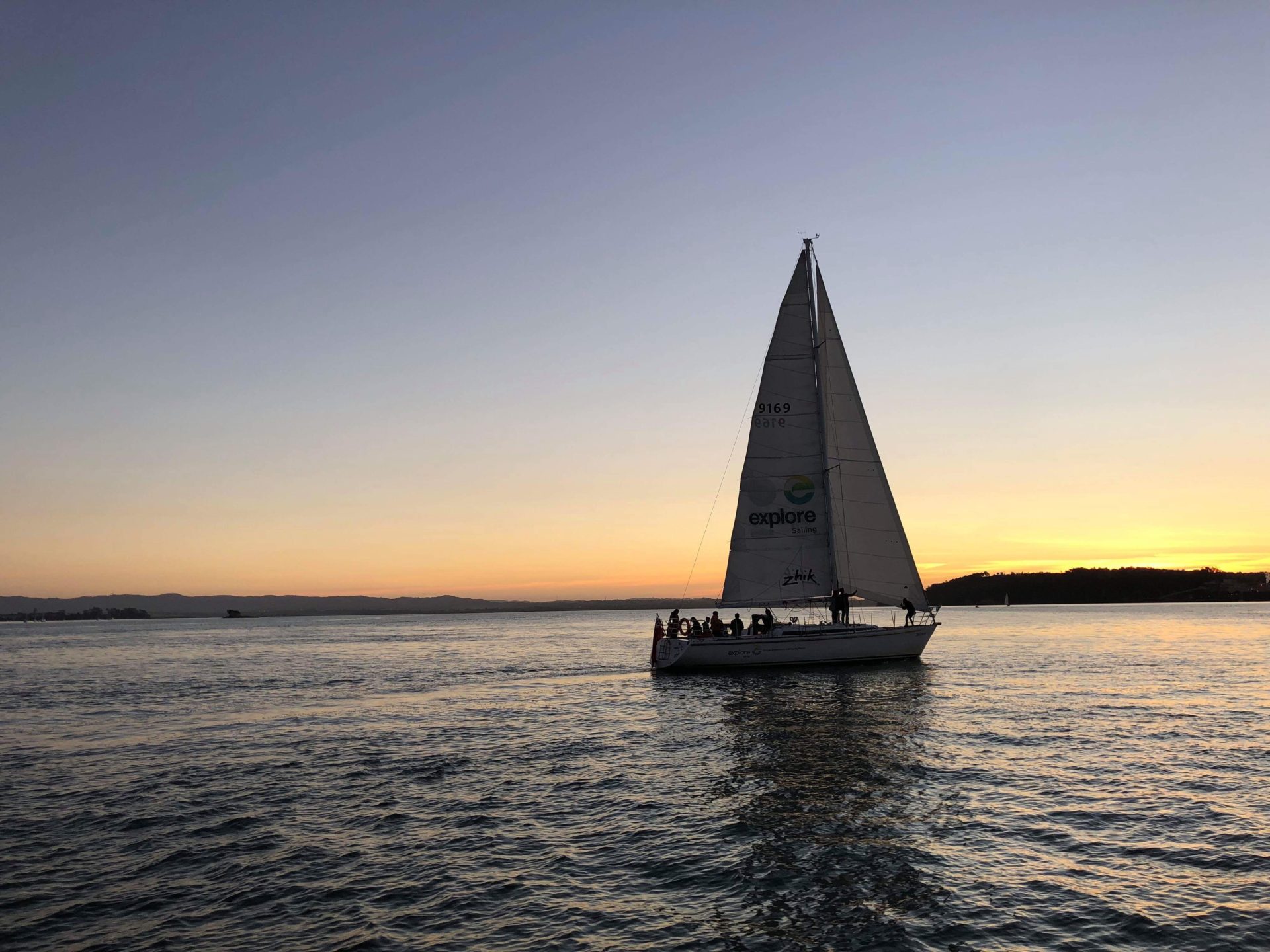 auckland harbour dinner cruise reviews